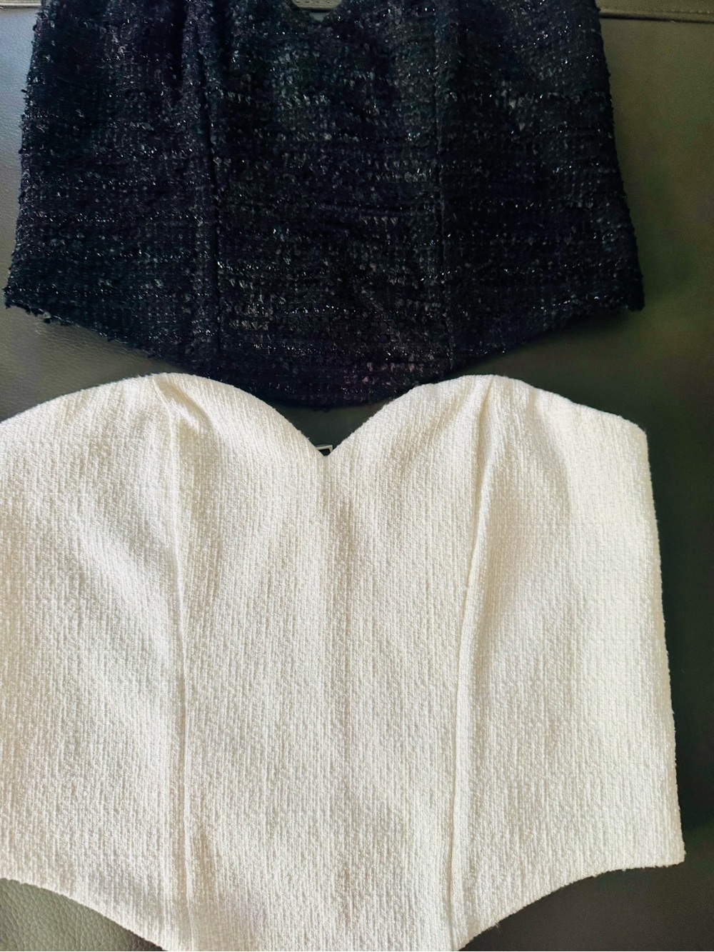 Express sz small Textured Strapless Bustier Top in Black and White